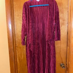 Lularoe Shirley kimono Large L EUC “Berry”